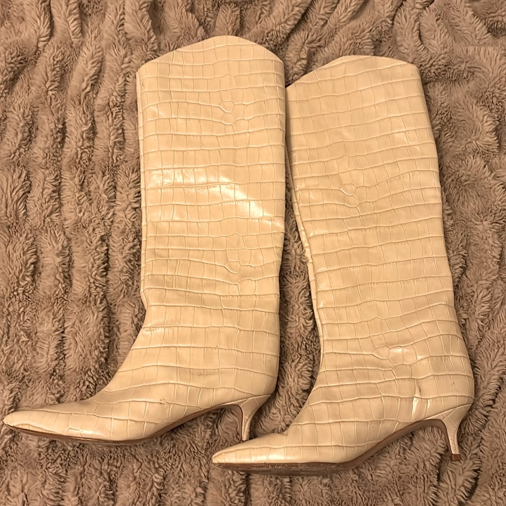 Schutz Maryana boot 7.5